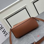 2024年8月1日新品入荷LOEWE バッグ XX工場 SIZE:24-10.5-16cm