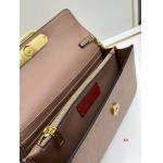 2024年8月1日新品入荷VALENTINO バッグ XX工場 SIZE:20*5.5*10cm