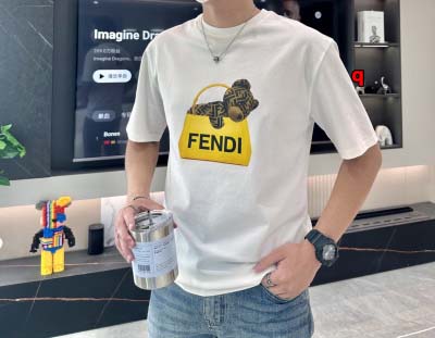 2024年8月12日早秋高品質新作入荷FENDI半袖 Tシャツ Q工場