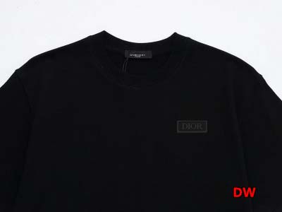 2024年8月16日秋冬新作入荷人気ディオール 半袖 Tシャツ DW工場