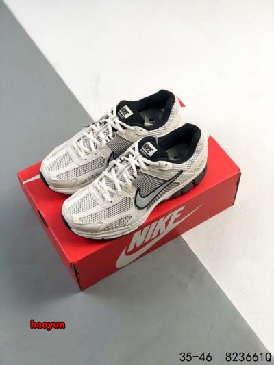 2024年8月27日秋冬新品入荷 NIKE スニーカー haoy工場