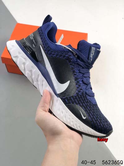 2024年8月28日秋冬新品入荷 NIKE スニーカー haoy工場