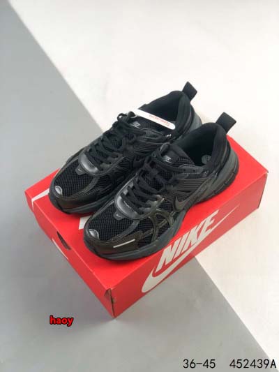 2024年8月28日秋冬新品入荷 NIKE スニーカー haoy工場