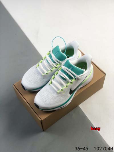 2024年8月28日秋冬新品入荷 NIKE スニーカー haoy工場