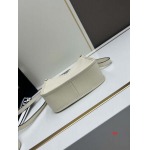 2024年8月1日新品入荷プラダ バッグ XX工場 SIZE:20Ｘ19Ｘ6CM