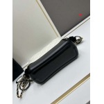 2024年8月1日新品入荷シャネル バッグ XX工場 SIZE:20*8*15cm