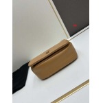 2024年8月1日新品入荷イヴサンローラン バッグ XX工場 SIZE:20×12×7cm