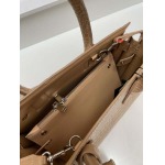 2024年8月1日新品入荷イヴサンローランバッグ XX工場 SIZE:26CM