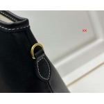 2024年8月1日新品入荷MIU MIU  バッグ XX工場 SIZE:35×32