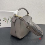 2024年8月1日新品入荷LOEWE バッグ XX工場 SIZE:30cm