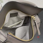 2024年8月1日新品入荷LOEWE バッグ XX工場 SIZE:30cm