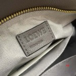 2024年8月1日新品入荷LOEWE バッグ XX工場 SIZE:30cm