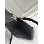 2024年8月2日新品入荷FURLAバッグ XX工場 SIZE:24x20x10CM