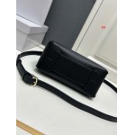 2024年8月2日新品入荷FURLAバッグ XX工場 SIZE:24x20x10CM