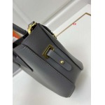 2024年8月2日新品入荷PRADA バッグ XX工場 SIZE:长32×高22×底12cm