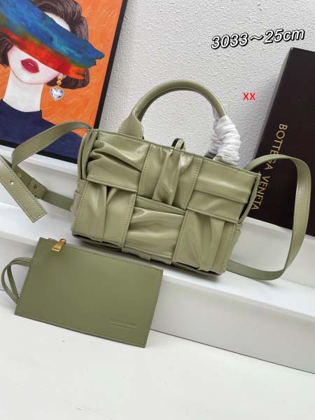 2024年8月2日新品入荷Bottega Venetaバッグ...