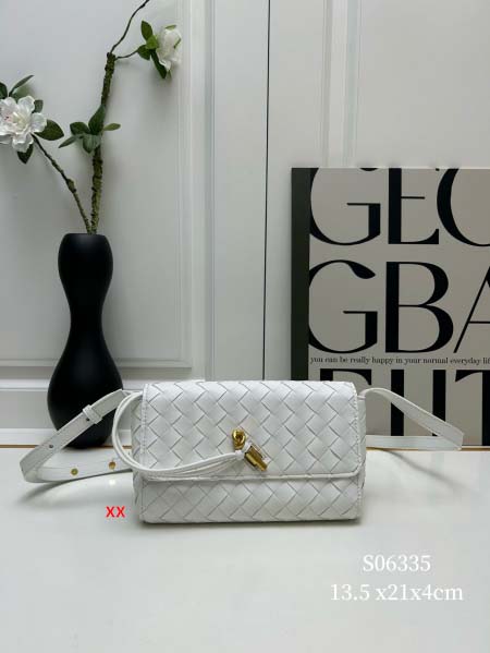 2024年8月2日新品入荷Bottega Veneta  バ...