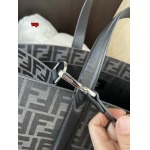 2024年高品質早秋新作入荷 FENDI バッグ wp工場size:40*20*35