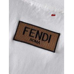 2024年8月23日秋冬高品質新作入荷 FENDI 半袖 Tシャツ duw工場