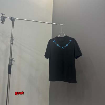 2024年8月23日秋冬新作入荷PRADA 半袖 Tシャツ ...