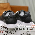 2024年8月26日秋冬新品入荷Dolce&Gabbana  ブランドスニーカー 3工場38-46