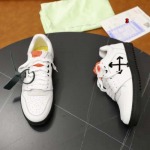 2024年8月26日秋冬新品入荷OFF WHITE  ブランドスニーカー 3工場38-46