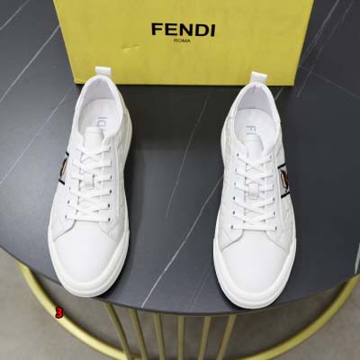 2024年8月26日秋冬新品入荷FENDI ブランドスニーカ...