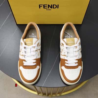 2024年8月26日秋冬新品入荷FENDI ブランドスニーカ...