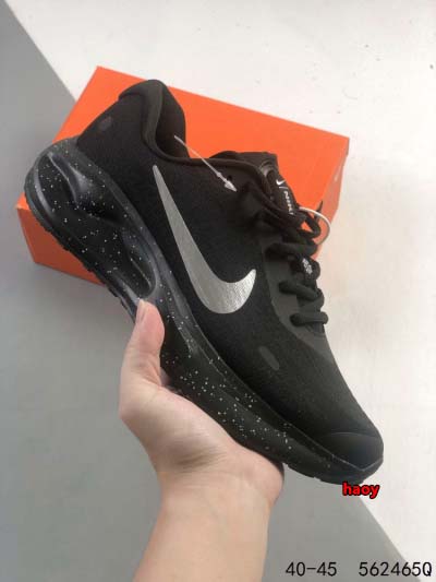 2024年8月28日秋冬新品入荷 NIKE スニーカー ha...