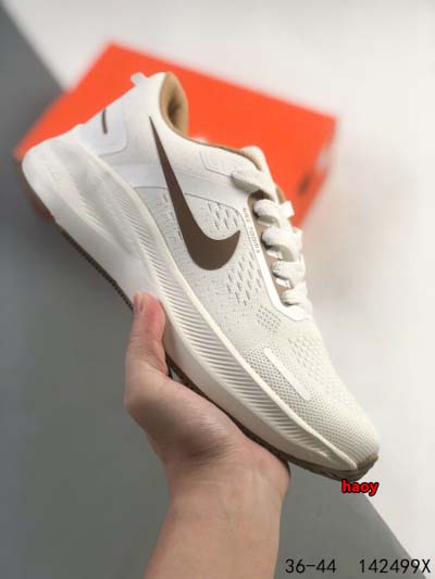 2024年8月28日秋冬新品入荷 NIKE スニーカー ha...