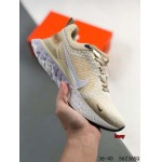 2024年8月28日秋冬新品入荷 NIKE スニーカー haoy工場