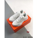 2024年8月28日秋冬新品入荷 NIKE スニーカー haoy工場