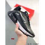 2024年8月28日秋冬新品入荷 NIKE スニーカー haoy工場