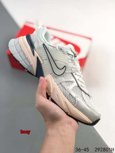 2024年8月28日秋冬新品入荷 NIKE スニーカー ha...