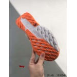 2024年8月28日秋冬新品入荷 NIKE スニーカー haoy工場