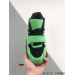 2024年8月28日秋冬新品入荷 NIKE スニーカー haoy工場