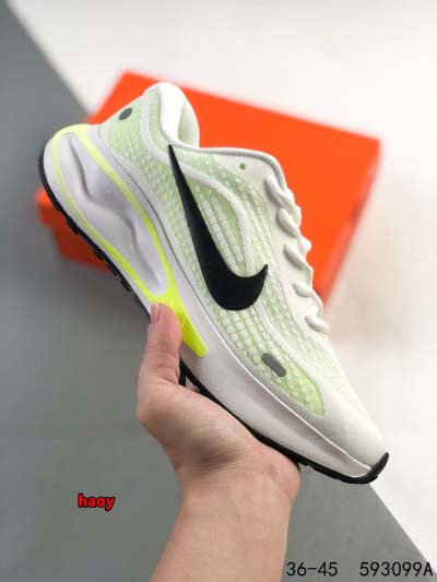 2024年8月28日秋冬新品入荷 NIKE スニーカー ha...