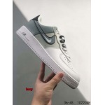 2024年8月28日秋冬新品入荷 NIKE スニーカー haoy工場