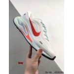 2024年8月28日秋冬新品入荷 NIKE スニーカー haoy工場