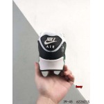 2024年8月28日秋冬新品入荷 NIKE スニーカー haoy工場