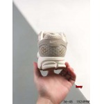 2024年8月28日秋冬新品入荷 NIKE スニーカー haoy工場