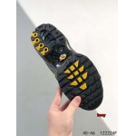 2024年8月28日秋冬新品入荷 NIKE スニーカー haoy工場