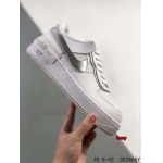 2024年8月28日秋冬新品入荷 NIKE スニーカー haoy工場