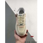 2024年8月28日秋冬新品入荷 NIKE スニーカー haoy工場