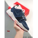 2024年8月28日秋冬新品入荷 NIKE スニーカー haoy工場