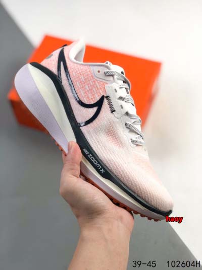 2024年8月28日秋冬新品入荷 NIKE スニーカー ha...