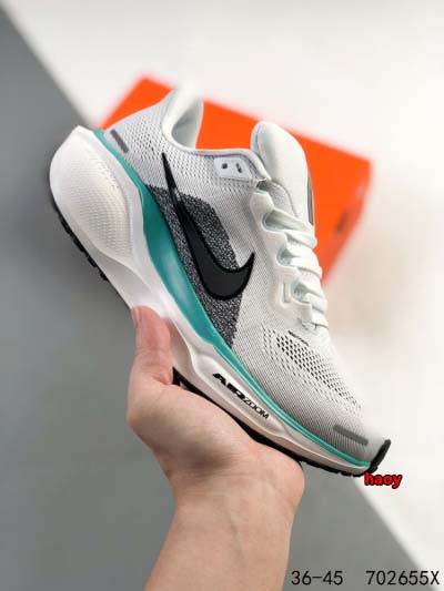 2024年8月28日秋冬新品入荷 NIKE スニーカー ha...