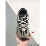 2024年8月28日秋冬新品入荷 Adidas  スニーカー haoy工場