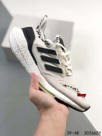 2024年8月28日秋冬新品入荷 Adidas  スニーカー...