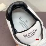 2024年8月30日高品質新品入荷 VALENTINO スニーカー jinl工場38-45